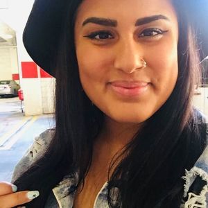 Meet your Posher, Sara